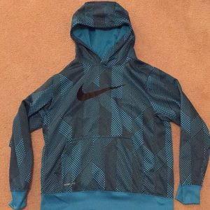 Brand new w/o tags NIKE boys hoodie size Large